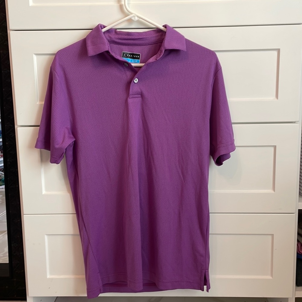 Men’s Small PGA Tour polo shirt